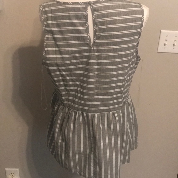 Striped top - Picture 2 of 4